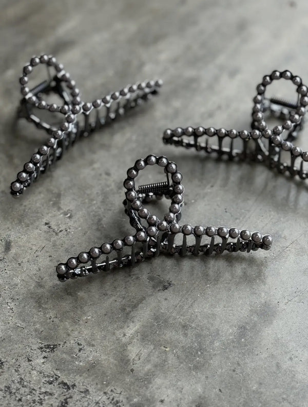 Faux Navajo Pearl Claw Clip