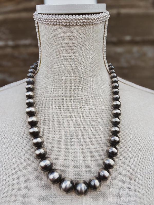 The Presley Pearls
